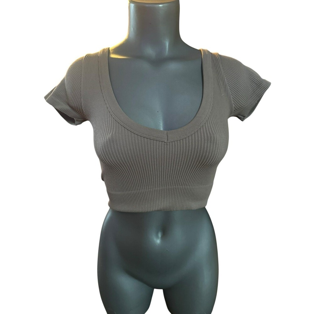 ANWND deep V neck seamless crop top Small